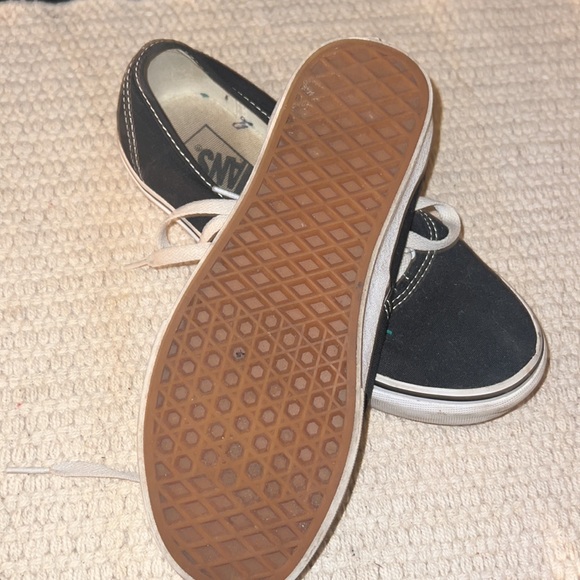 Authentic Van’s - Picture 4 of 4